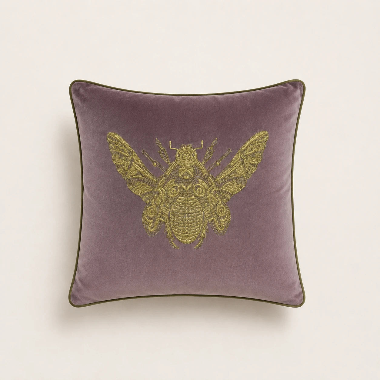Seroise Velvet Moth Cushion - Fluweel Sierkussen met Gouden Vlinder
