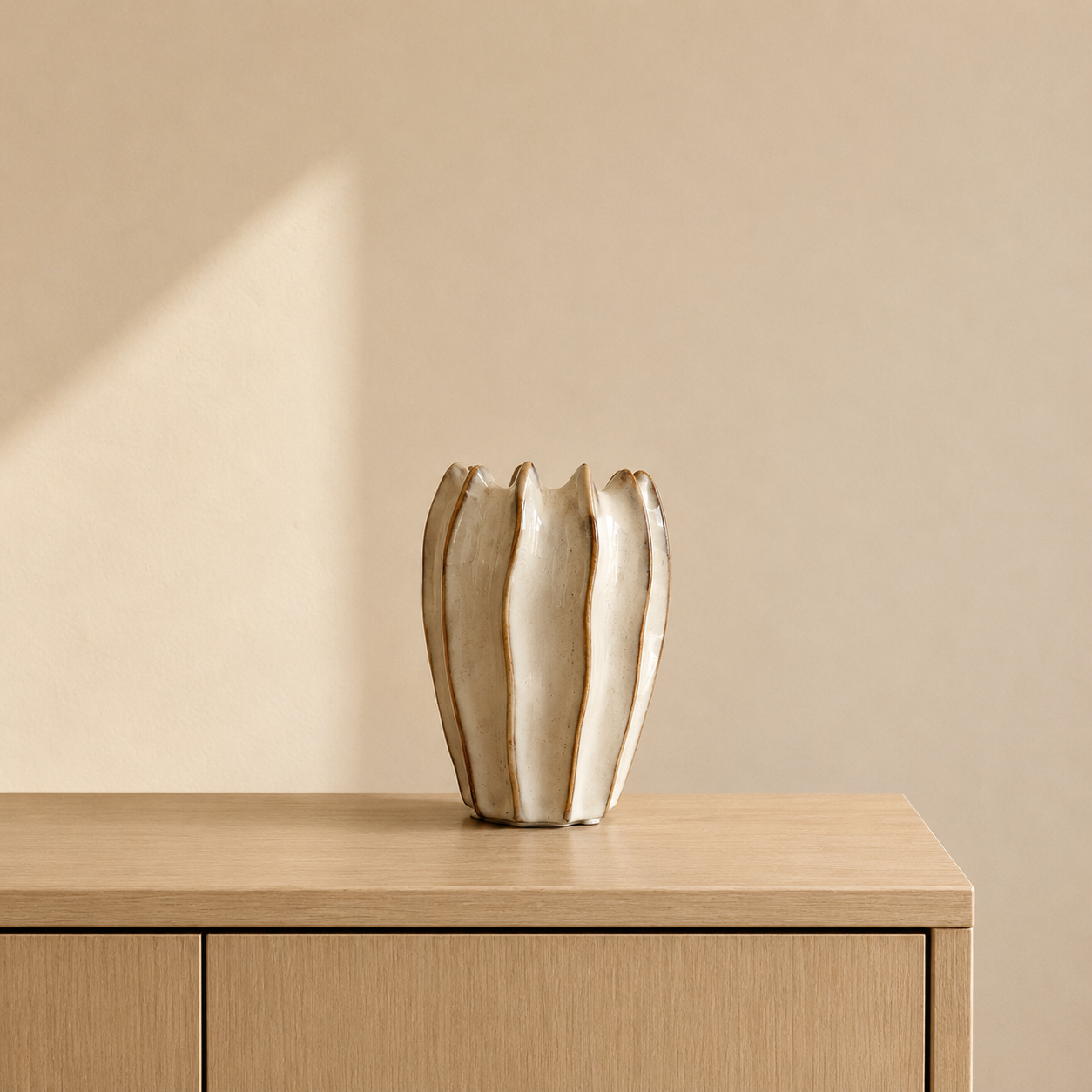 Seroise Ripple Form Vase - Keramieken Design Vaas Crème