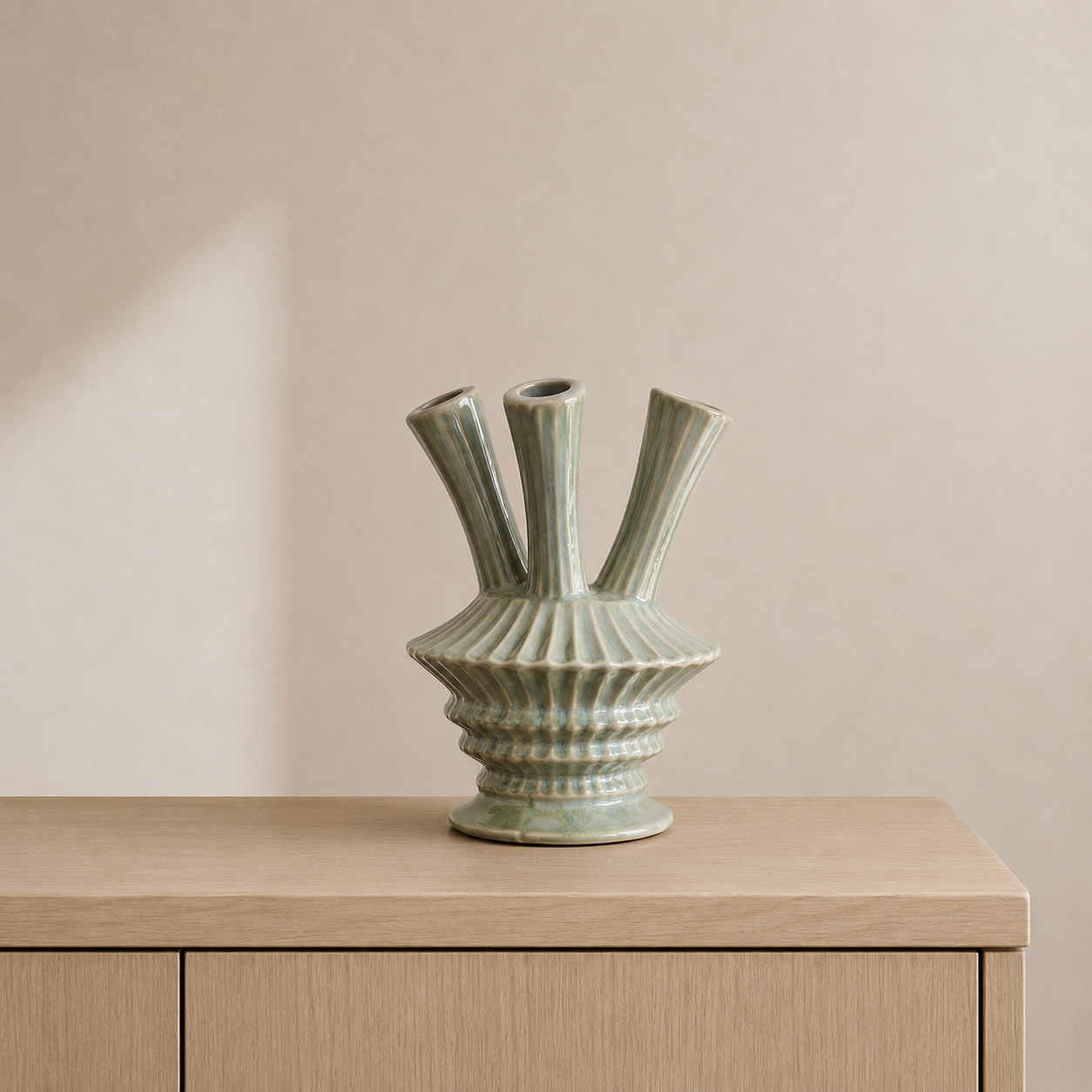 Seroise Sculptural Bloom Vase - Keramieken Design Vaas Crèmegroen