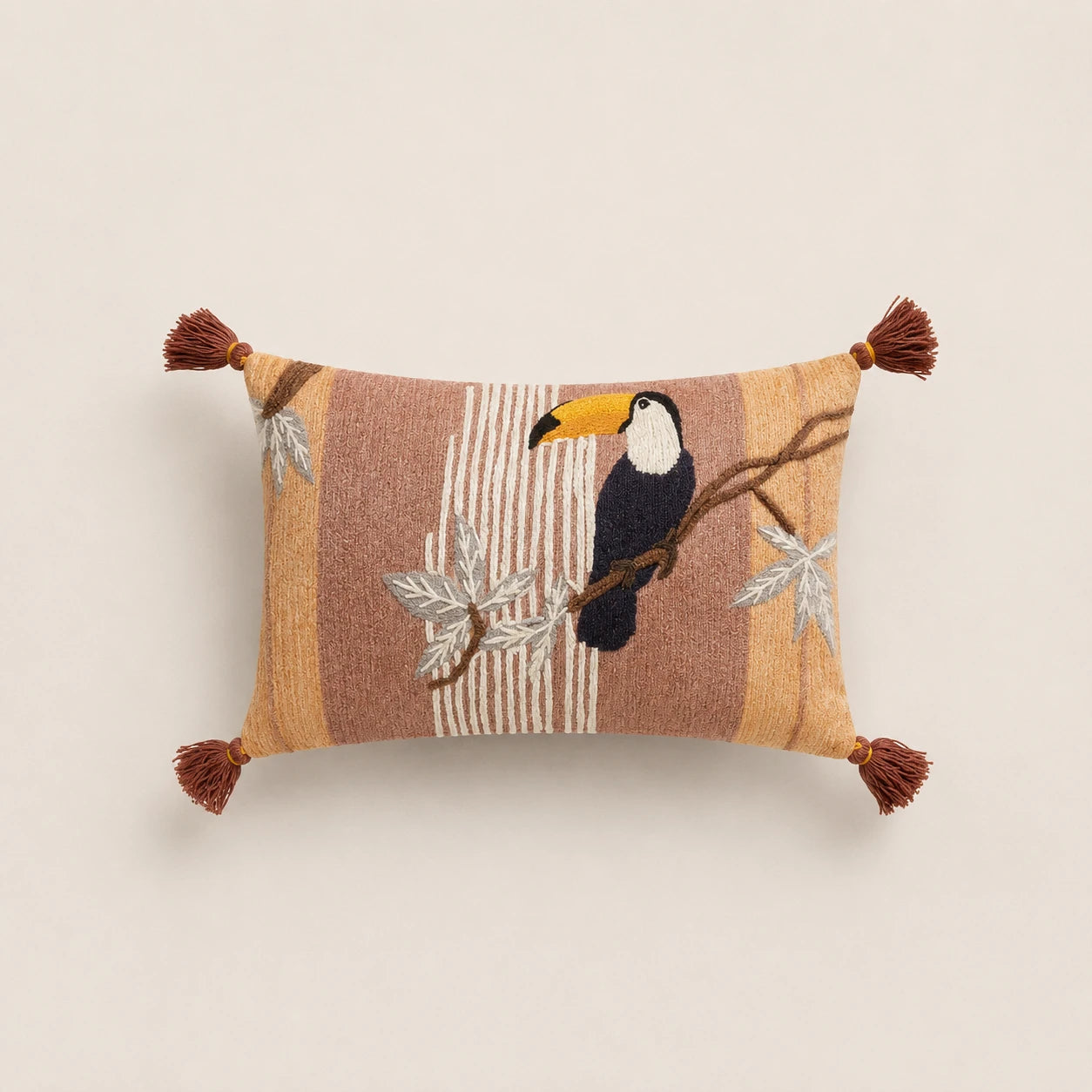Seroise Tropical Toucan Cushion - Sierkussen met Kwastjes